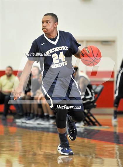 Thumbnail 2 in Queens Grant vs. Hickory Grove Christian (WNC Holiday Classic) photogallery.