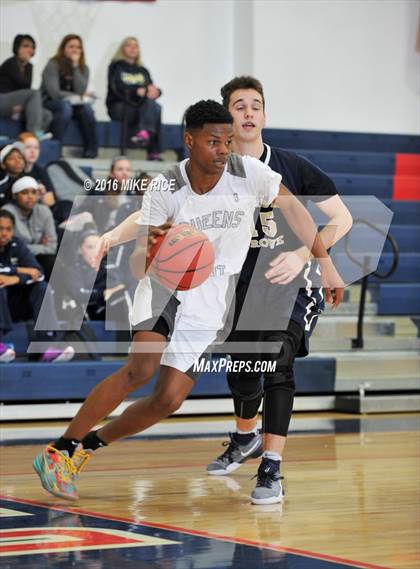 Thumbnail 2 in Queens Grant vs. Hickory Grove Christian (WNC Holiday Classic) photogallery.