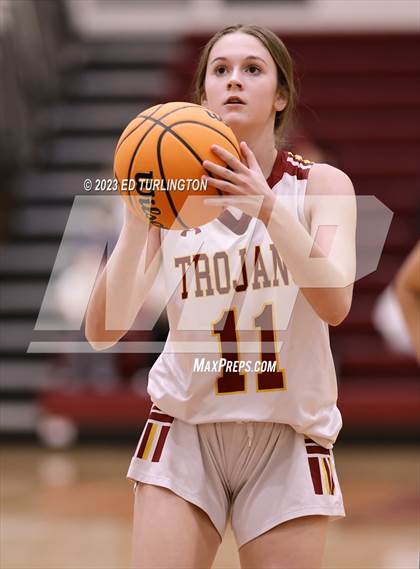 Thumbnail 2 in Walton @ Lassiter photogallery.