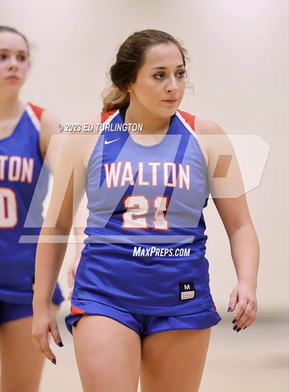 Thumbnail 2 in Walton @ Lassiter photogallery.