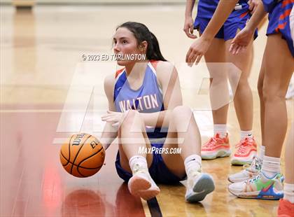 Thumbnail 3 in Walton @ Lassiter photogallery.
