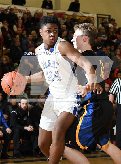 Thumbnail 1 in Jefferson vs. Grant (Les Schwab Invitational) photogallery.