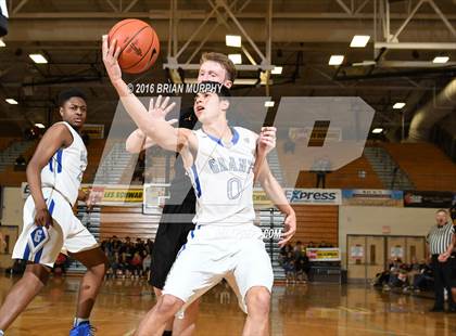 Thumbnail 3 in Jefferson vs. Grant (Les Schwab Invitational) photogallery.