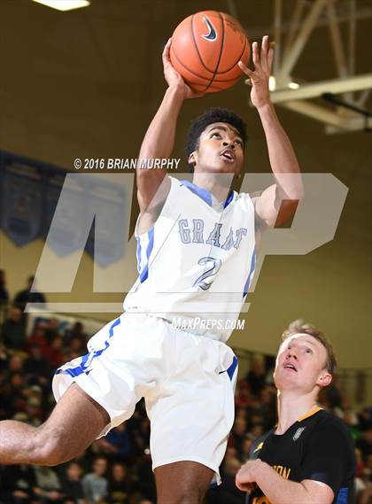 Thumbnail 1 in Jefferson vs. Grant (Les Schwab Invitational) photogallery.