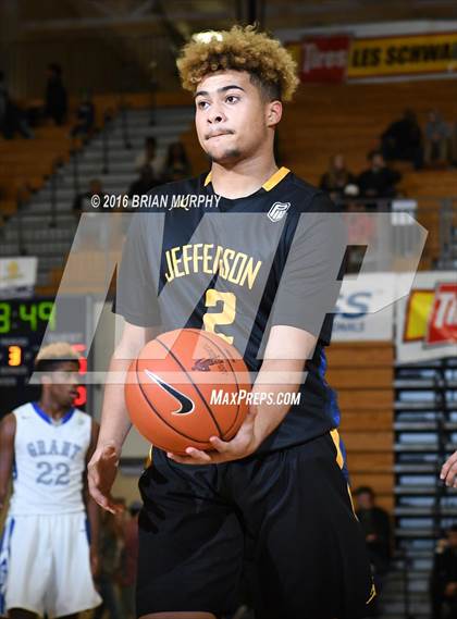 Thumbnail 3 in Jefferson vs. Grant (Les Schwab Invitational) photogallery.
