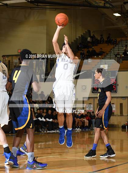 Thumbnail 2 in Jefferson vs. Grant (Les Schwab Invitational) photogallery.