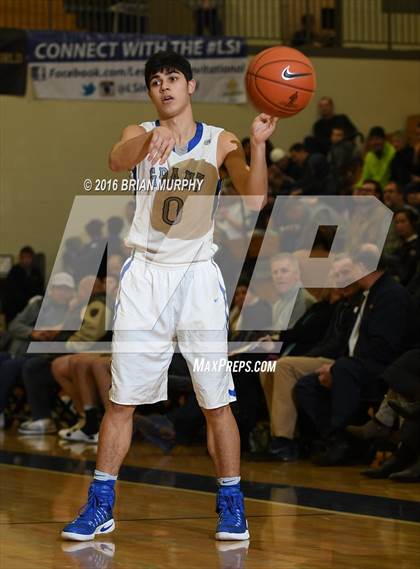 Thumbnail 2 in Jefferson vs. Grant (Les Schwab Invitational) photogallery.