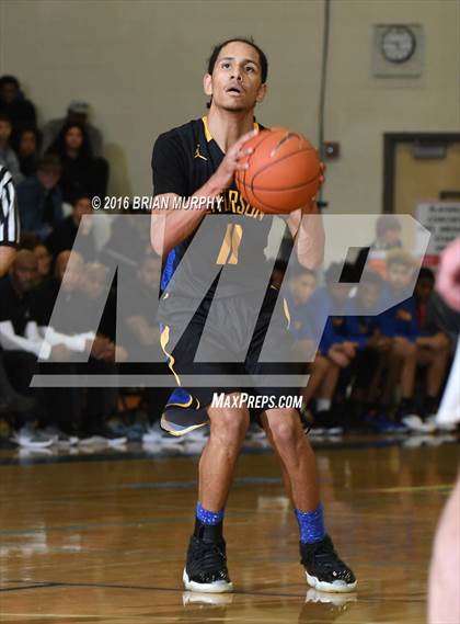 Thumbnail 1 in Jefferson vs. Grant (Les Schwab Invitational) photogallery.