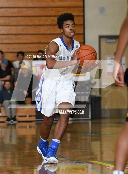 Thumbnail 1 in Jefferson vs. Grant (Les Schwab Invitational) photogallery.