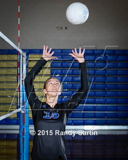 Thumbnail 2 in Brentwood (2015 Preseason Top 25 Photo Shoot)  photogallery.