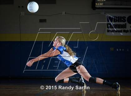 Thumbnail 2 in Brentwood (2015 Preseason Top 25 Photo Shoot)  photogallery.