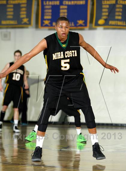 Thumbnail 3 in Mira Costa vs. Tahquitz (El Segundo Tournament) photogallery.