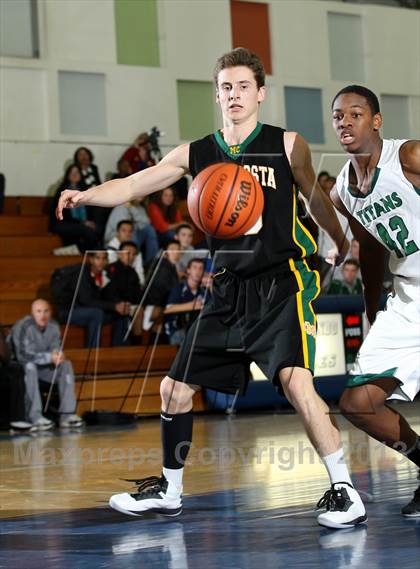 Thumbnail 2 in Mira Costa vs. Tahquitz (El Segundo Tournament) photogallery.