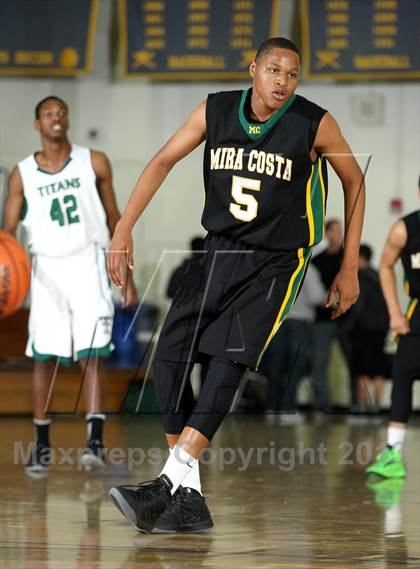 Thumbnail 1 in Mira Costa vs. Tahquitz (El Segundo Tournament) photogallery.
