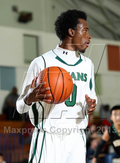 Thumbnail 2 in Mira Costa vs. Tahquitz (El Segundo Tournament) photogallery.