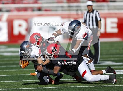 Thumbnail 2 in American Fork vs Skyridge (UHSAA 6A Semifinal) photogallery.
