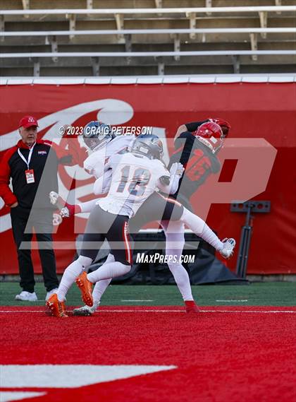 Thumbnail 3 in American Fork vs Skyridge (UHSAA 6A Semifinal) photogallery.