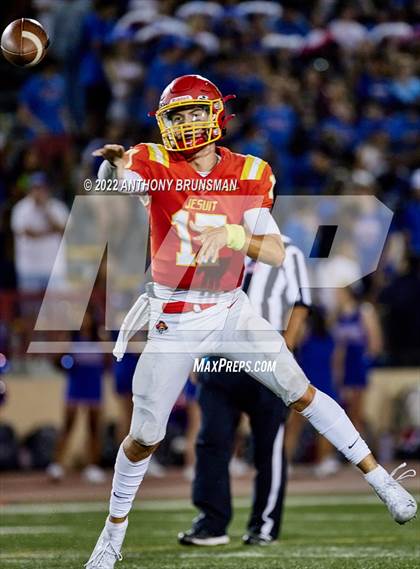 Thumbnail 2 in Christian Brothers vs. Jesuit photogallery.