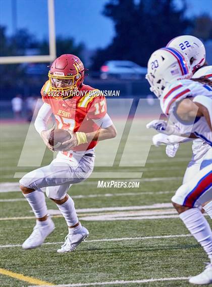 Thumbnail 1 in Christian Brothers vs. Jesuit photogallery.