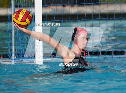 Thumbnail 2 in Carondelet vs Davis (NorCal Invitational) photogallery.