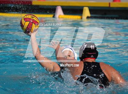 Thumbnail 2 in Carondelet vs Davis (NorCal Invitational) photogallery.