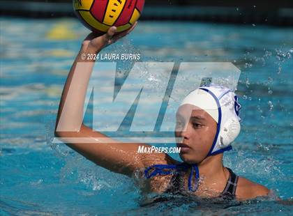 Thumbnail 2 in Carondelet vs Davis (NorCal Invitational) photogallery.