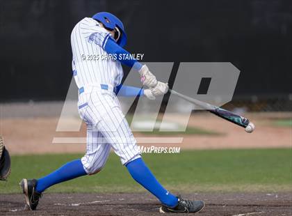 Thumbnail 2 in Desert Ridge vs. Valley Christian (Bob Everett Classic) photogallery.