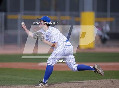 Thumbnail 2 in Desert Ridge vs. Valley Christian (Bob Everett Classic) photogallery.
