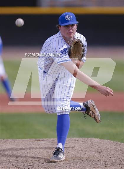 Thumbnail 2 in Desert Ridge vs. Valley Christian (Bob Everett Classic) photogallery.
