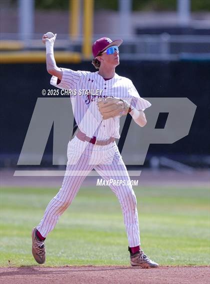 Thumbnail 2 in Desert Ridge vs. Valley Christian (Bob Everett Classic) photogallery.