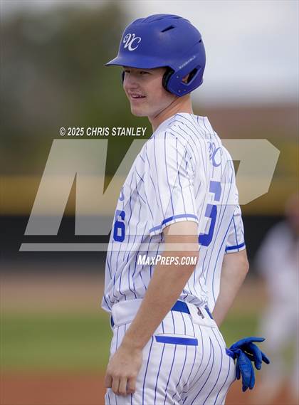Thumbnail 2 in Desert Ridge vs. Valley Christian (Bob Everett Classic) photogallery.