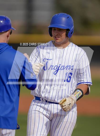 Thumbnail 3 in Desert Ridge vs. Valley Christian (Bob Everett Classic) photogallery.