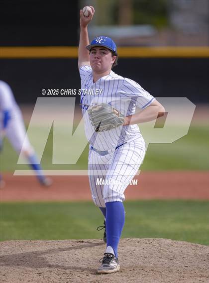 Thumbnail 3 in Desert Ridge vs. Valley Christian (Bob Everett Classic) photogallery.