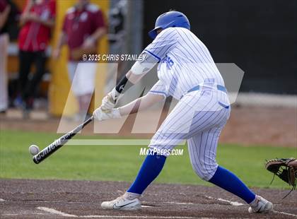 Thumbnail 3 in Desert Ridge vs. Valley Christian (Bob Everett Classic) photogallery.