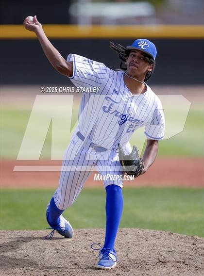 Thumbnail 2 in Desert Ridge vs. Valley Christian (Bob Everett Classic) photogallery.