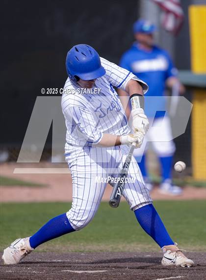 Thumbnail 2 in Desert Ridge vs. Valley Christian (Bob Everett Classic) photogallery.