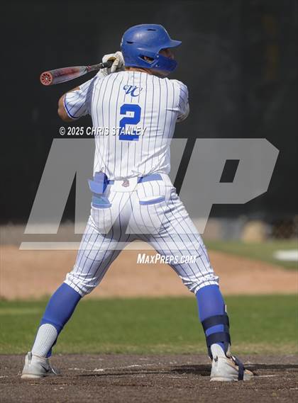 Thumbnail 1 in Desert Ridge vs. Valley Christian (Bob Everett Classic) photogallery.