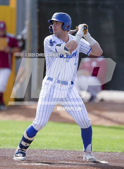 Thumbnail 2 in Desert Ridge vs. Valley Christian (Bob Everett Classic) photogallery.