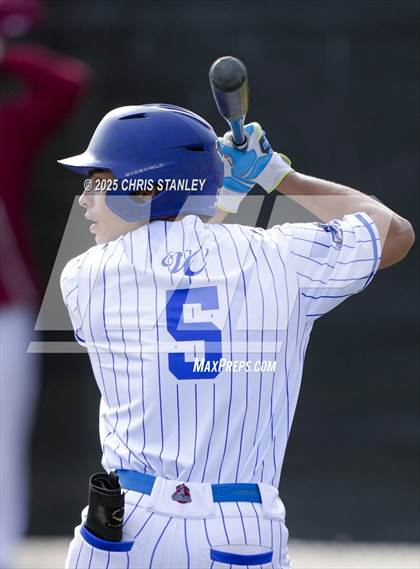 Thumbnail 2 in Desert Ridge vs. Valley Christian (Bob Everett Classic) photogallery.