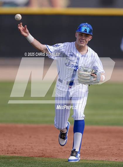 Thumbnail 1 in Desert Ridge vs. Valley Christian (Bob Everett Classic) photogallery.