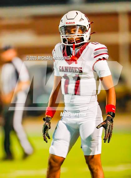 Thumbnail 3 in Deweyville vs Grapeland (UIL Football 2A Dll Bi-District Playoff) photogallery.