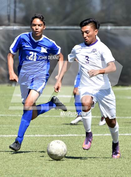 Thumbnail 3 in St. Michael's vs. Kirtland Central photogallery.