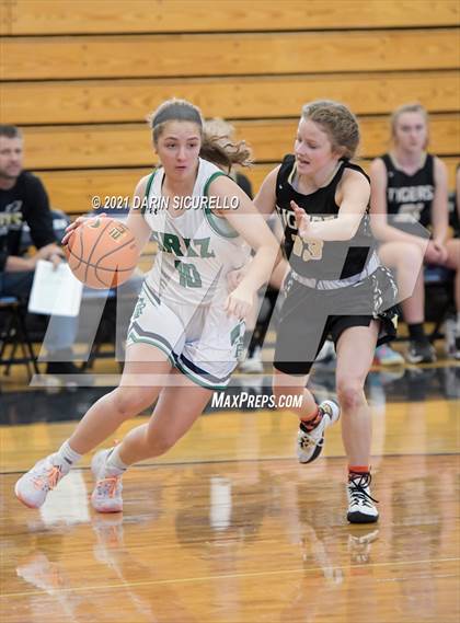 Thumbnail 2 in Canon City vs. ThunderRidge (Nike Tournament of Champions) photogallery.