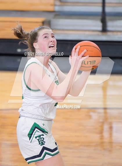 Thumbnail 3 in Canon City vs. ThunderRidge (Nike Tournament of Champions) photogallery.