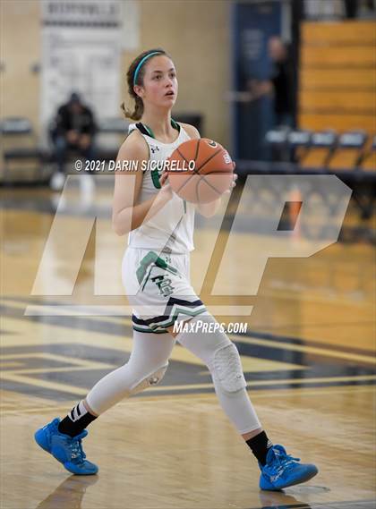 Thumbnail 2 in Canon City vs. ThunderRidge (Nike Tournament of Champions) photogallery.