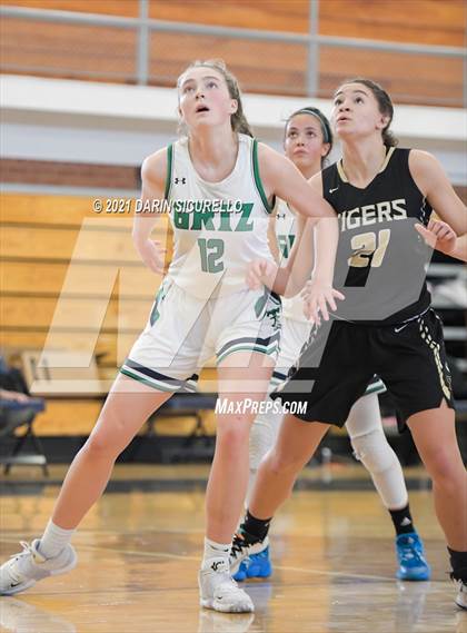Thumbnail 1 in Canon City vs. ThunderRidge (Nike Tournament of Champions) photogallery.