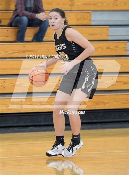 Thumbnail 3 in Canon City vs. ThunderRidge (Nike Tournament of Champions) photogallery.
