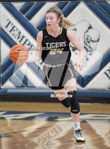 Thumbnail 2 in Canon City vs. ThunderRidge (Nike Tournament of Champions) photogallery.