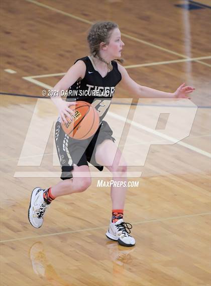 Thumbnail 2 in Canon City vs. ThunderRidge (Nike Tournament of Champions) photogallery.