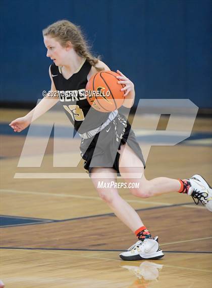 Thumbnail 2 in Canon City vs. ThunderRidge (Nike Tournament of Champions) photogallery.